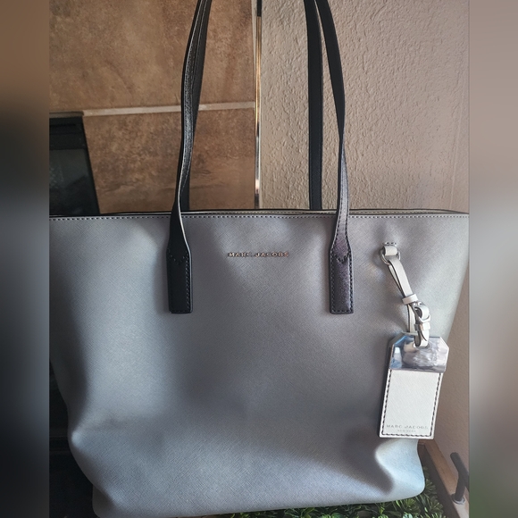 MARC JACOBS Sidekick Colorblocked Tote In Storm Grey Multi - Picture 3 of 13